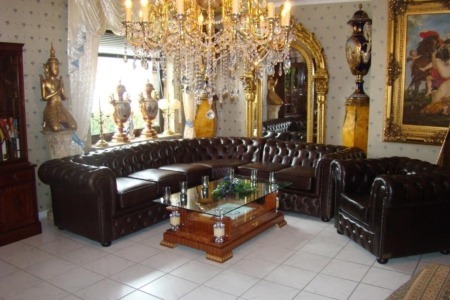 Chesterfield Ecke